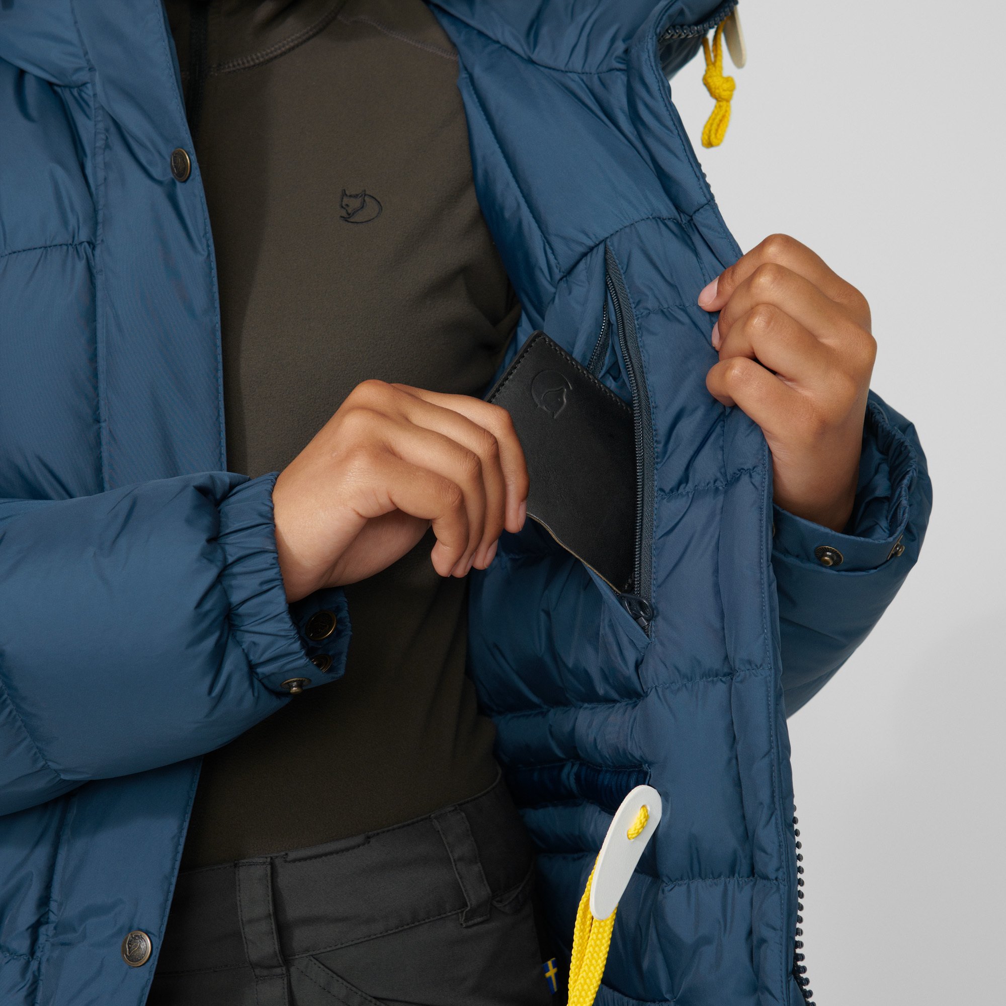 Expedition Down Jacket W